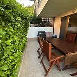 - Uzundzha بيت للعطل